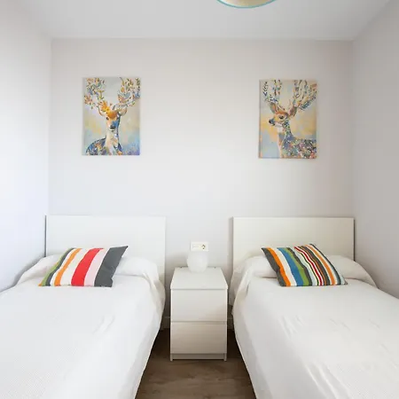 Alamos Sol, Playa Y Golf , Parking&wifi Daire Torremolinos
