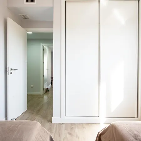Apartmán Alamos Sol, Playa Y Golf , Parking&wifi *